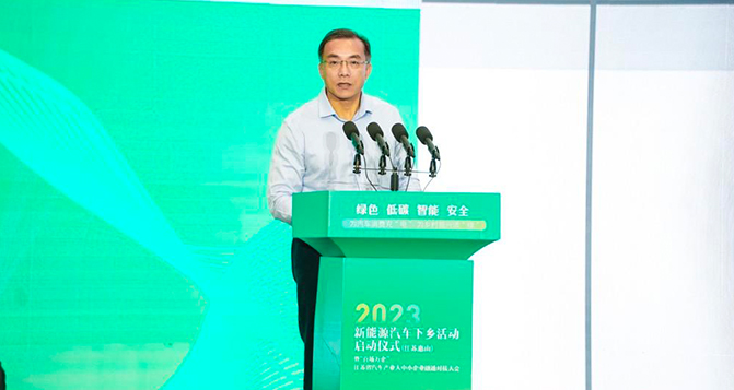 2023新能源汽車市場規(guī)?；?qū)⒌?00萬輛